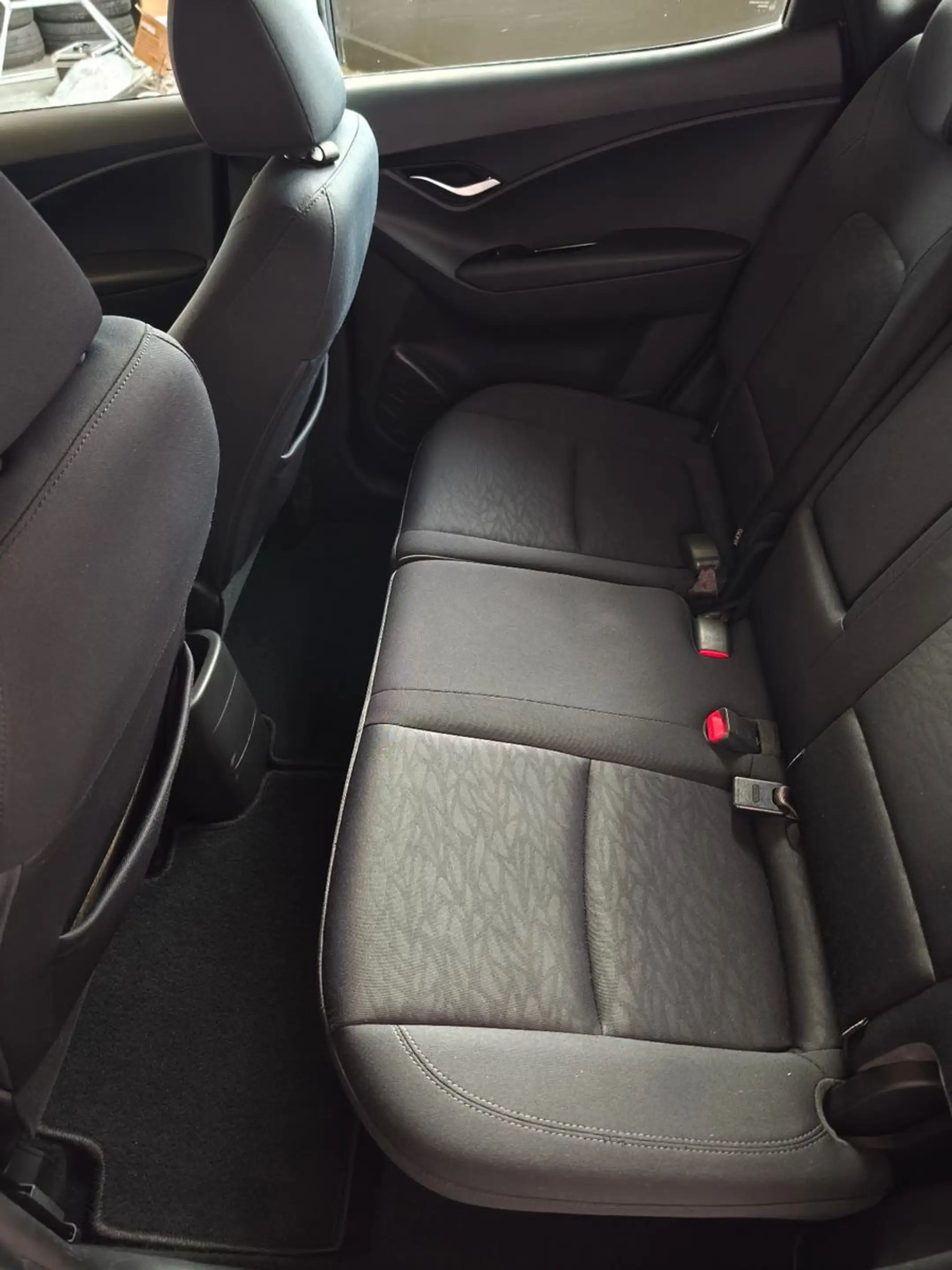 Hyundai iX20 1.6 blue YES! — photo 17