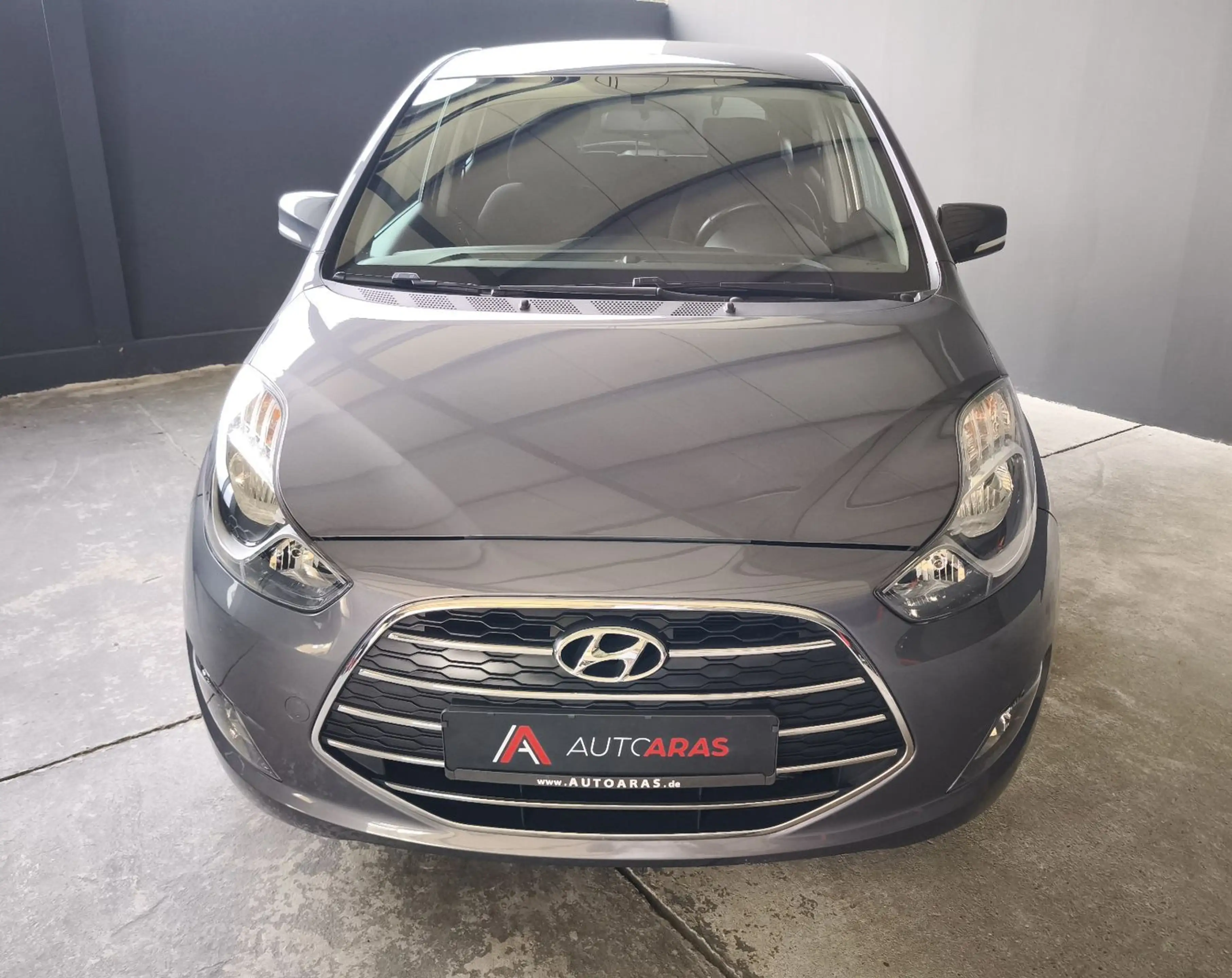 Hyundai iX20 1.6 blue YES! — photo 7