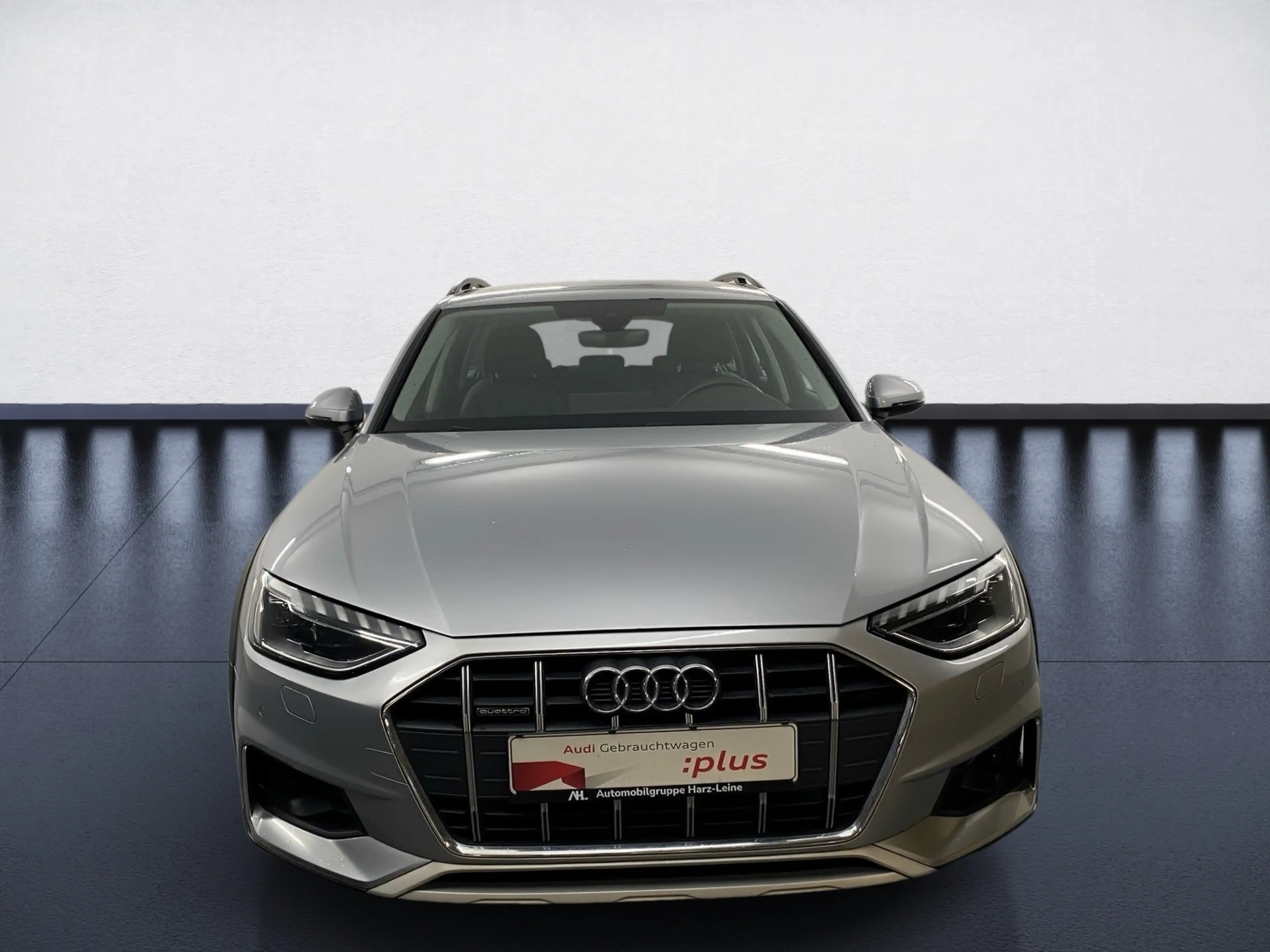 Audi A4 allroad 40 TDI quattro AHK Navi plus ACC AHK — photo 9
