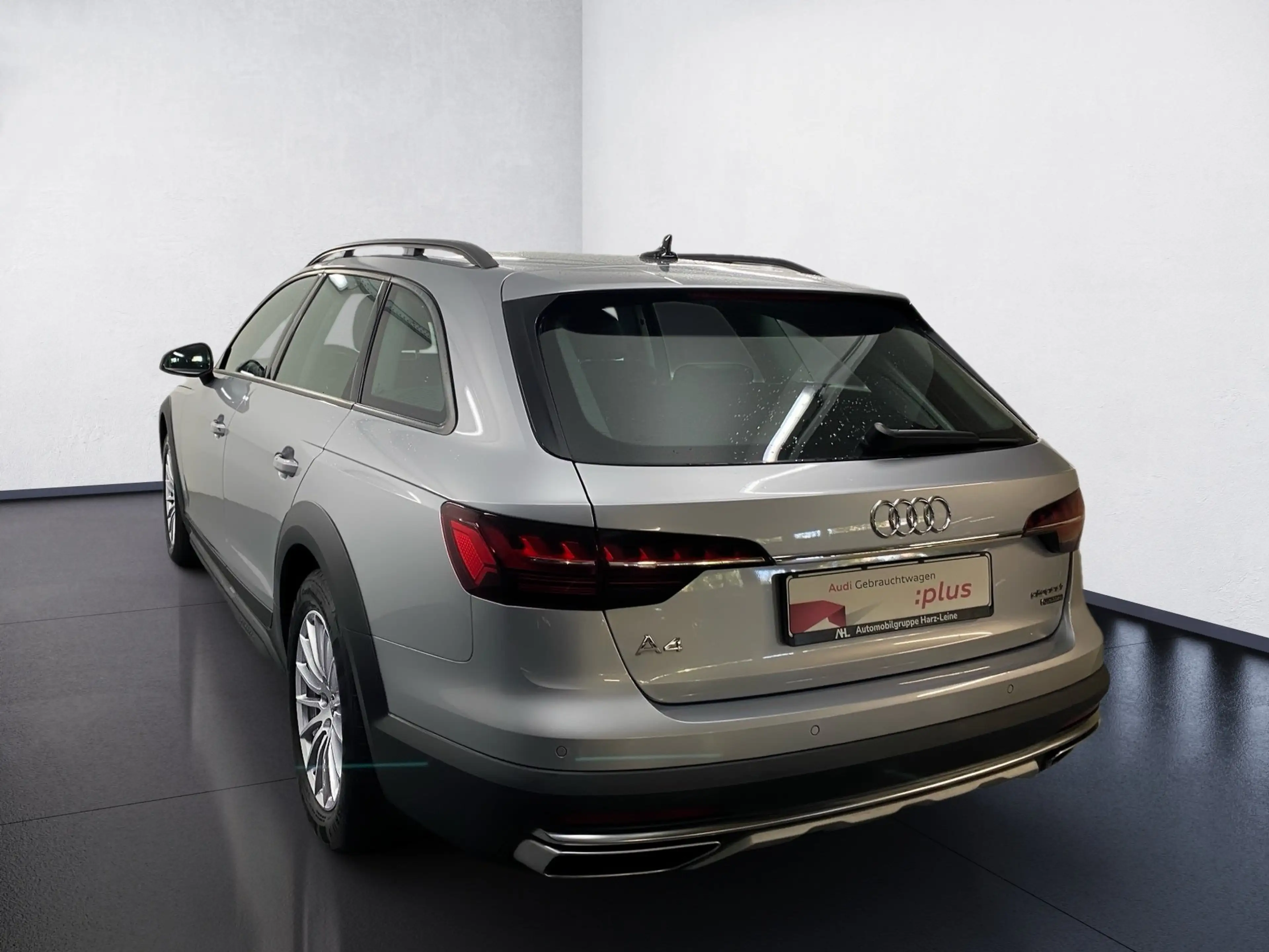 Audi A4 allroad 40 TDI quattro AHK Navi plus ACC AHK — photo 4