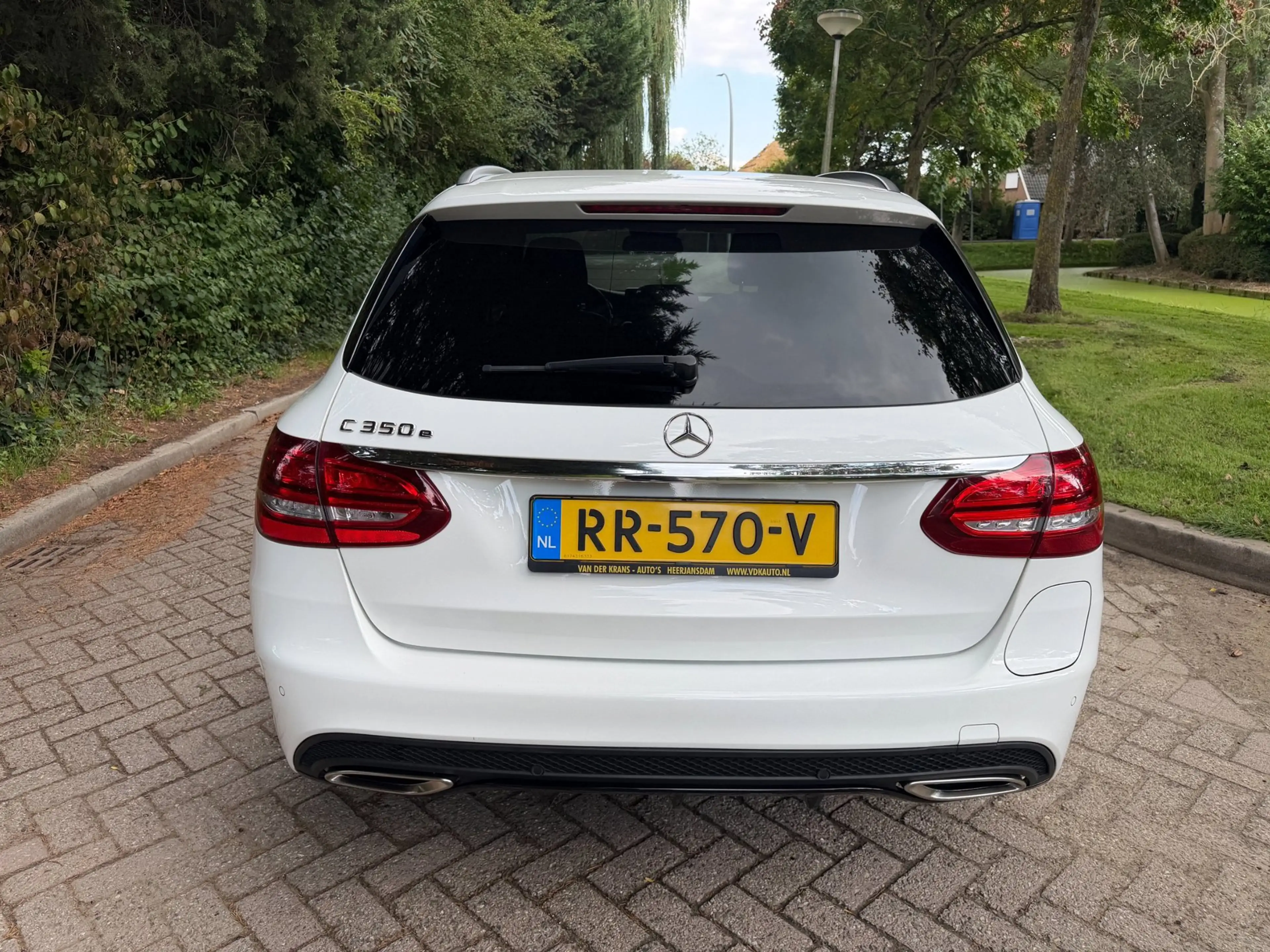 Mercedes-Benz C 350 Estate e Business Solution AMG — photo 5