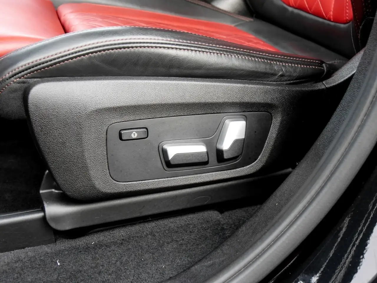 BMW X4 M 40i M SPORT AHK PANO DA PROF HuD H/K 14