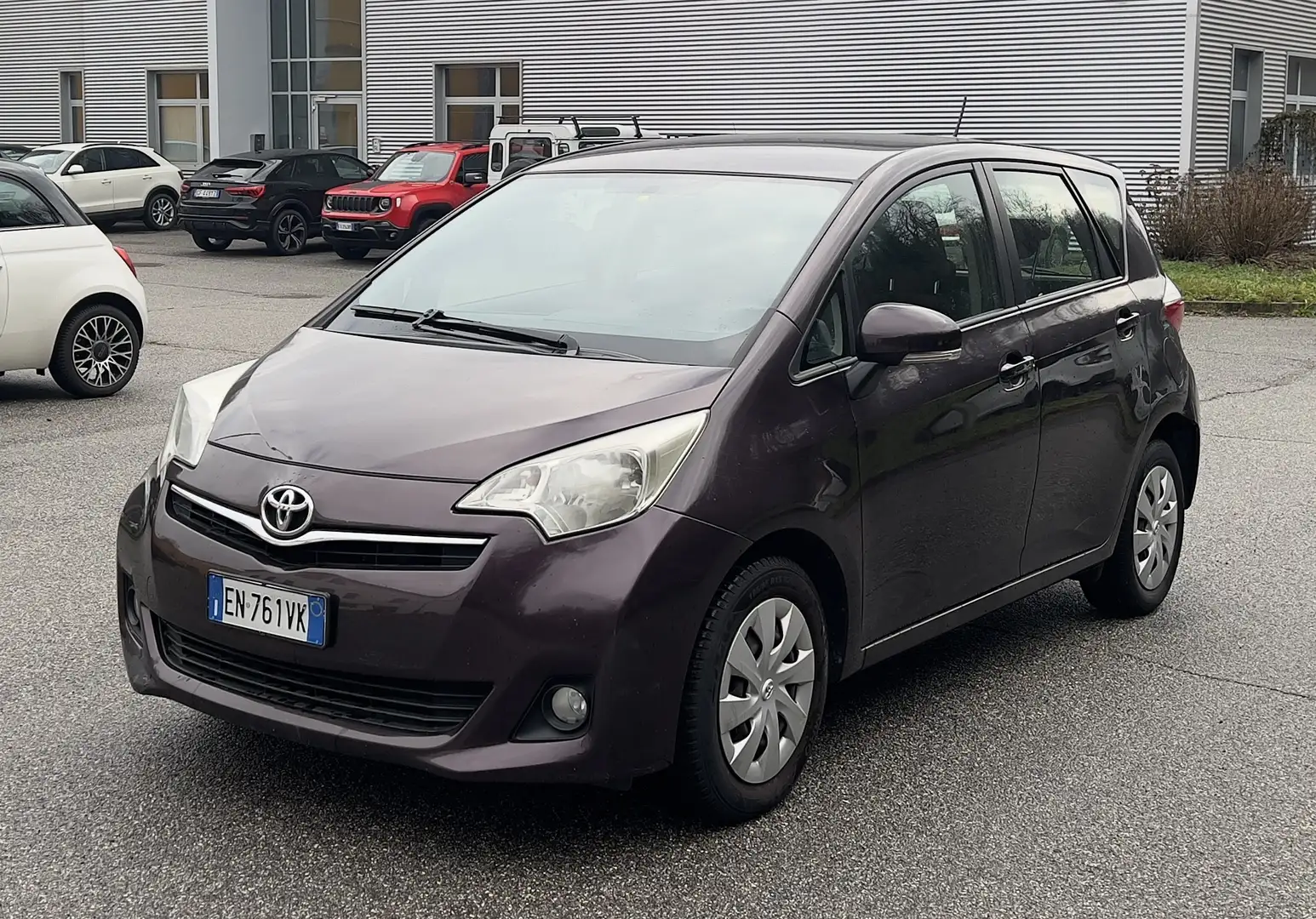 Toyota Verso-S Verso S 1.33 VVT-i Cool Lilla - 2