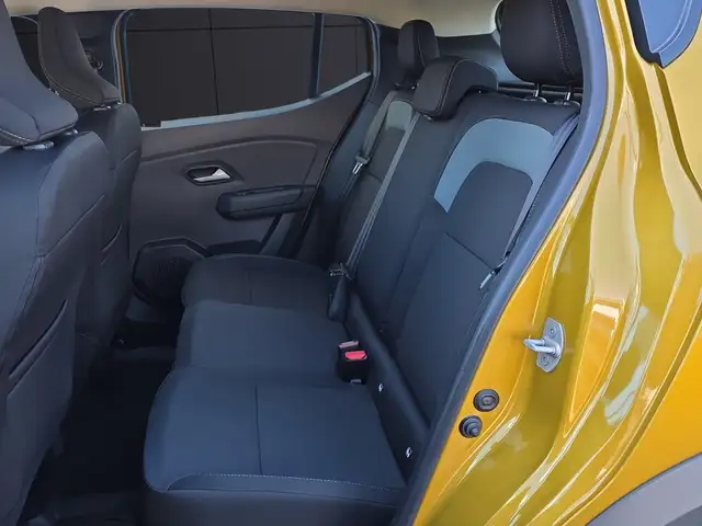 Dacia Sandero view 9