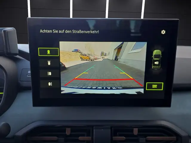 Dacia Sandero view 13