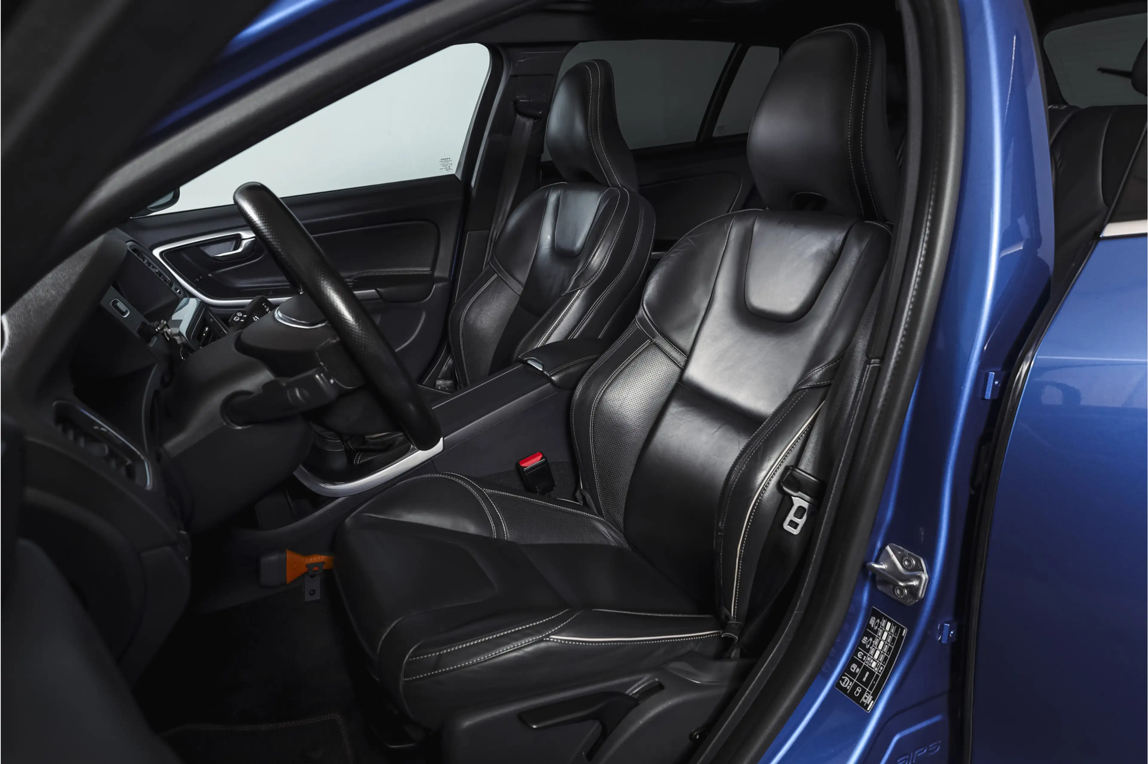 Volvo V60 2.0 T4 190 PK Business Sport - Automaat Org. NL. | — photo 6