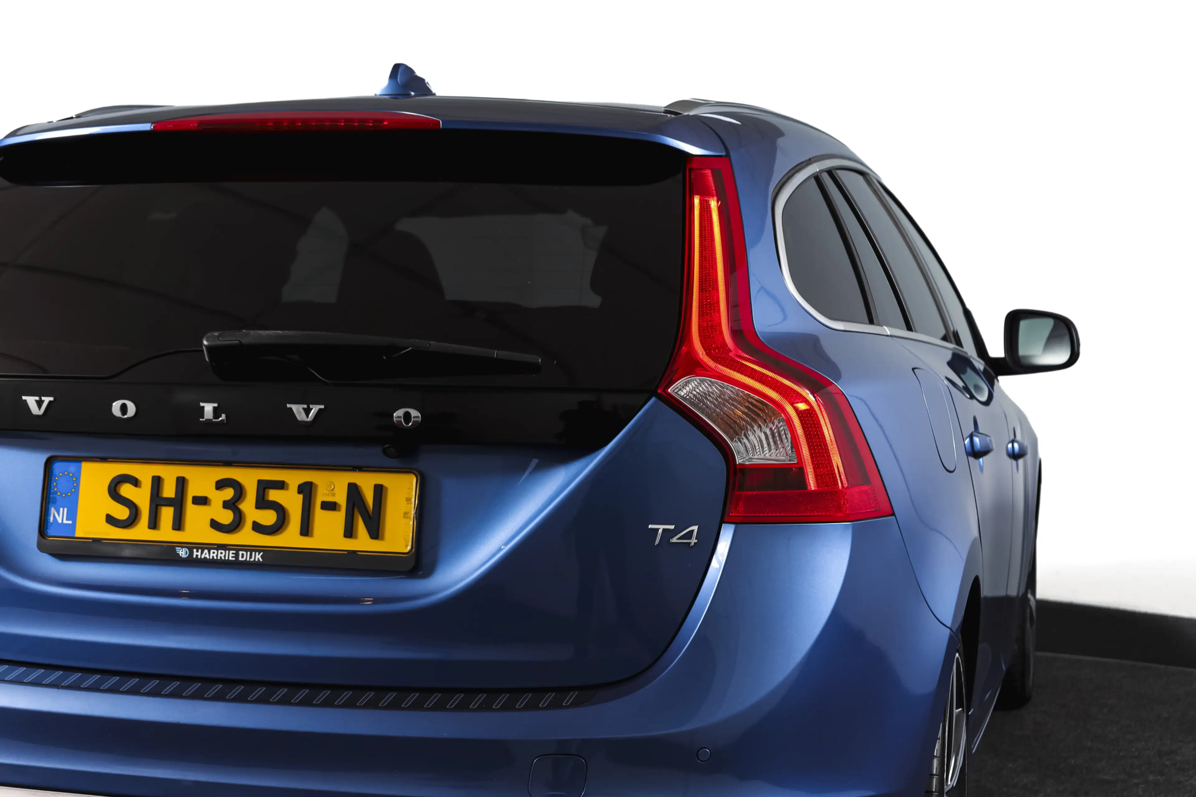 Volvo V60 2.0 T4 190 PK Business Sport - Automaat Org. NL. | — photo 15