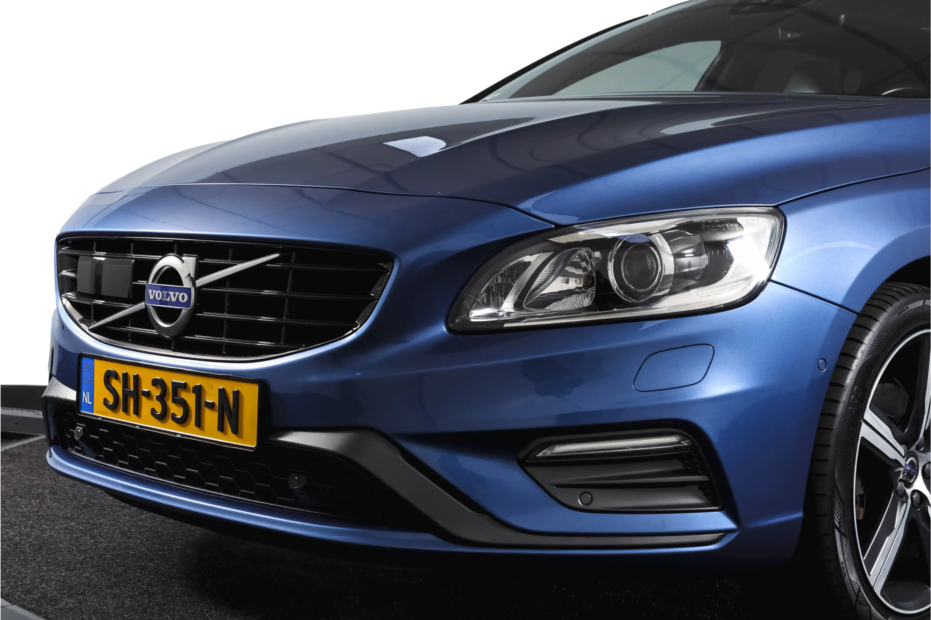 Volvo V60 2.0 T4 190 PK Business Sport - Automaat Org. NL. | — photo 36