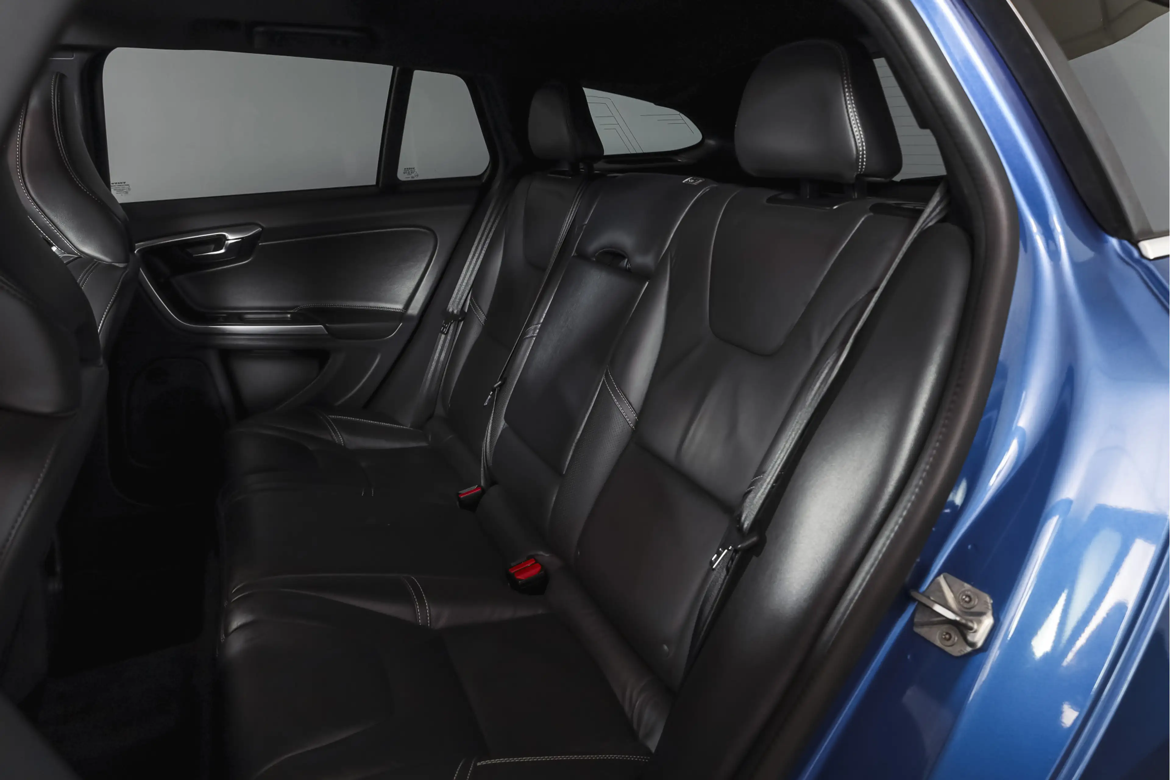 Volvo V60 2.0 T4 190 PK Business Sport - Automaat Org. NL. | — photo 8