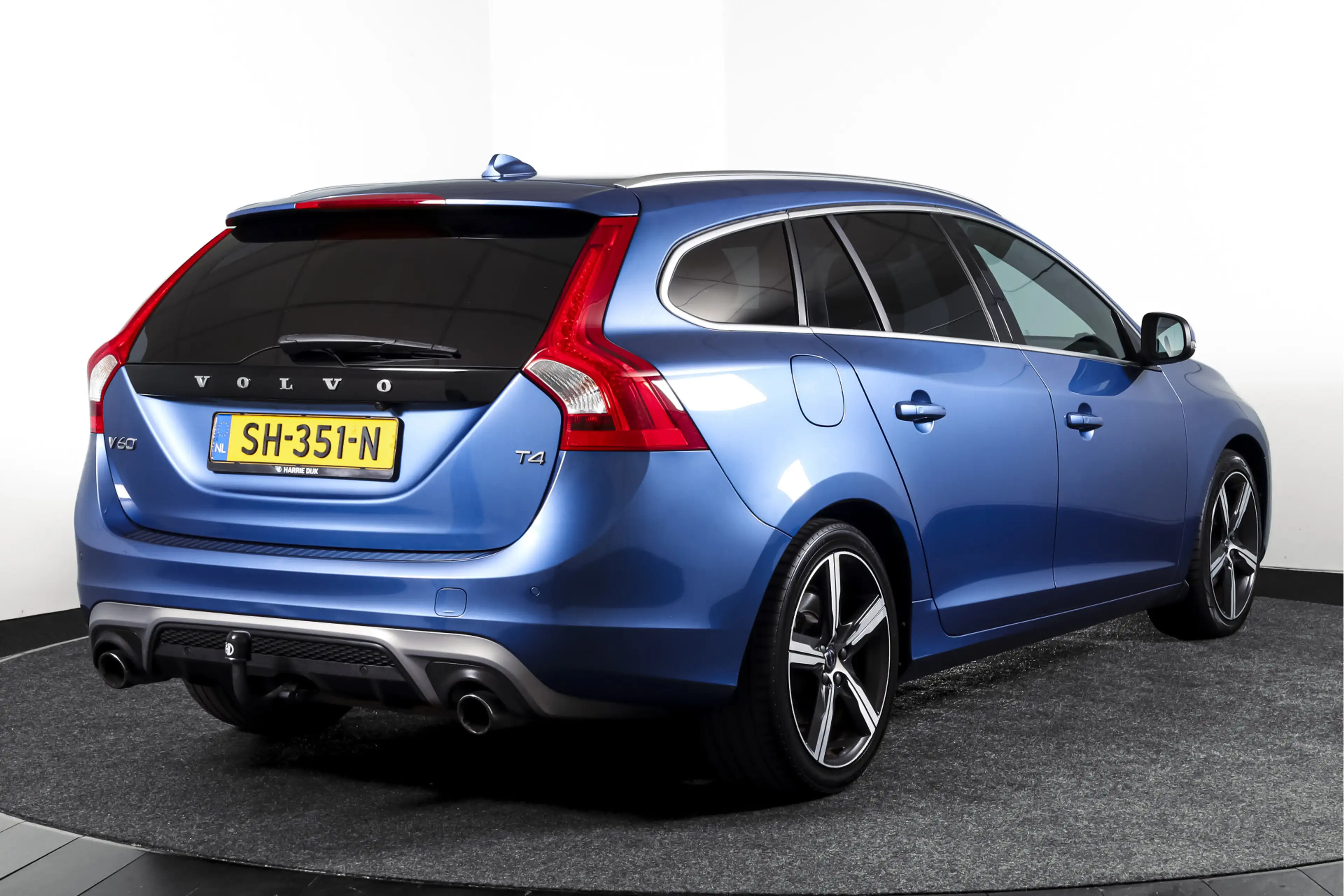 Volvo V60 2.0 T4 190 PK Business Sport - Automaat Org. NL. | — photo 2