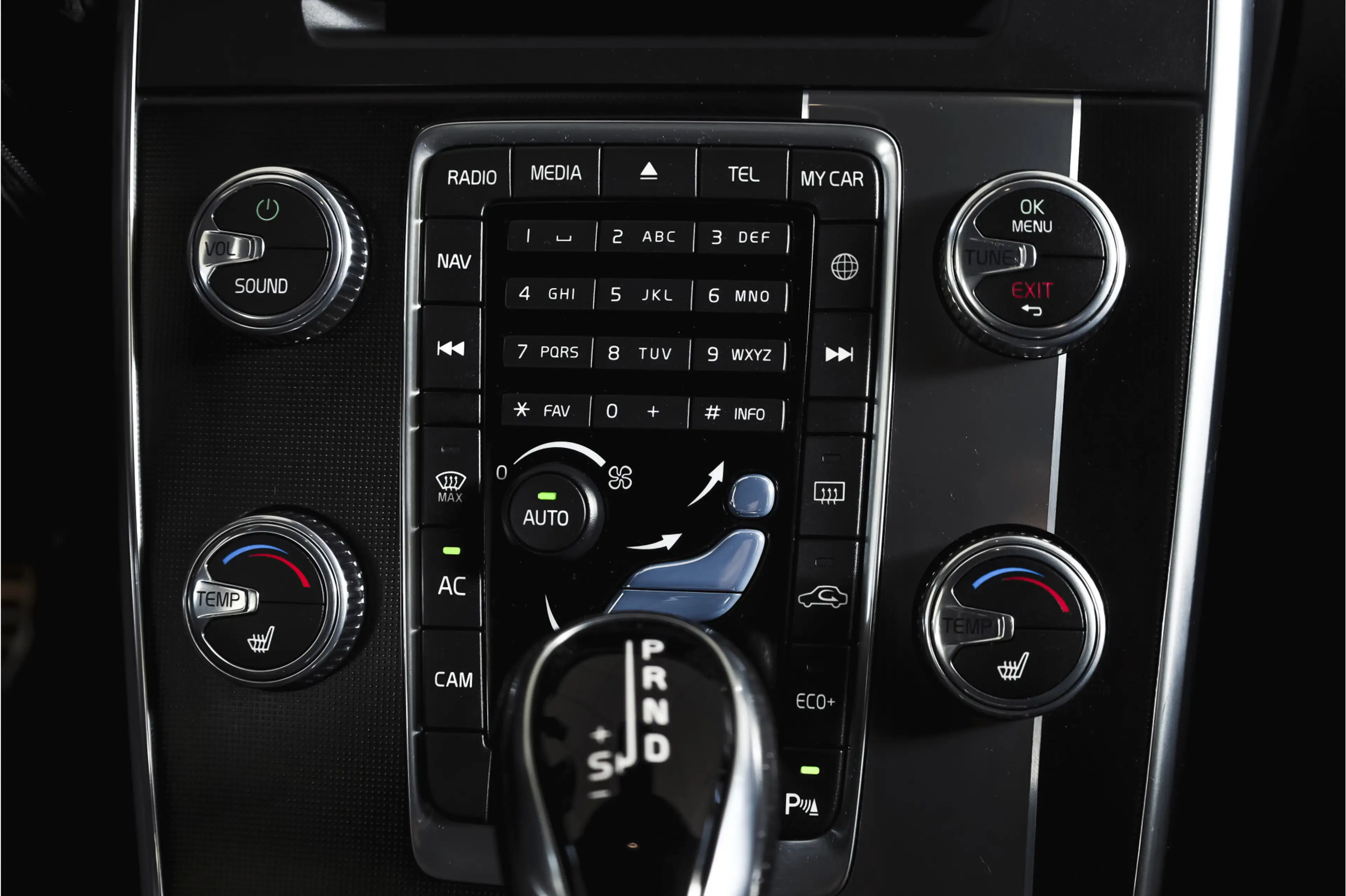 Volvo V60 2.0 T4 190 PK Business Sport - Automaat Org. NL. | — photo 29