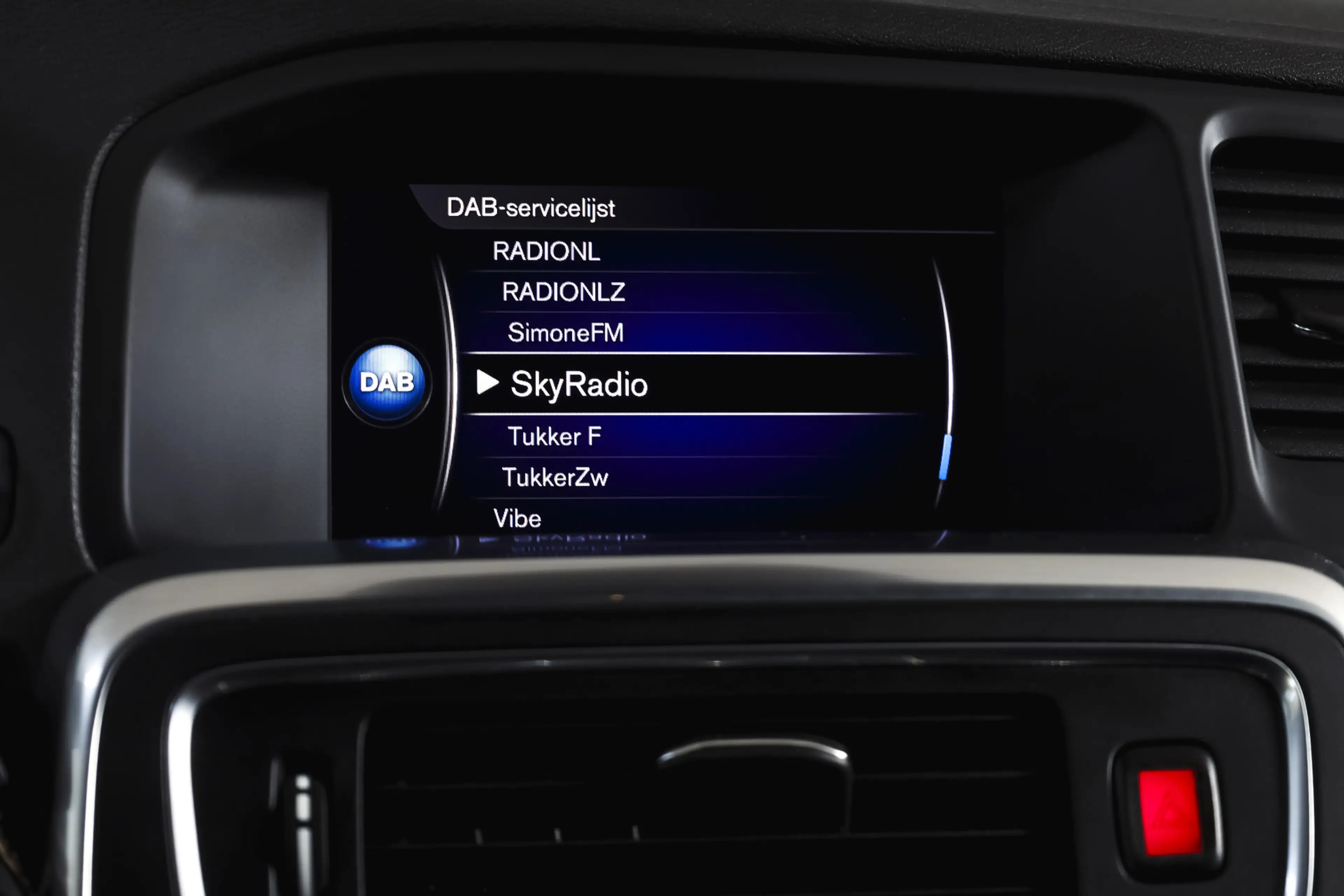 Volvo V60 2.0 T4 190 PK Business Sport - Automaat Org. NL. | — photo 18