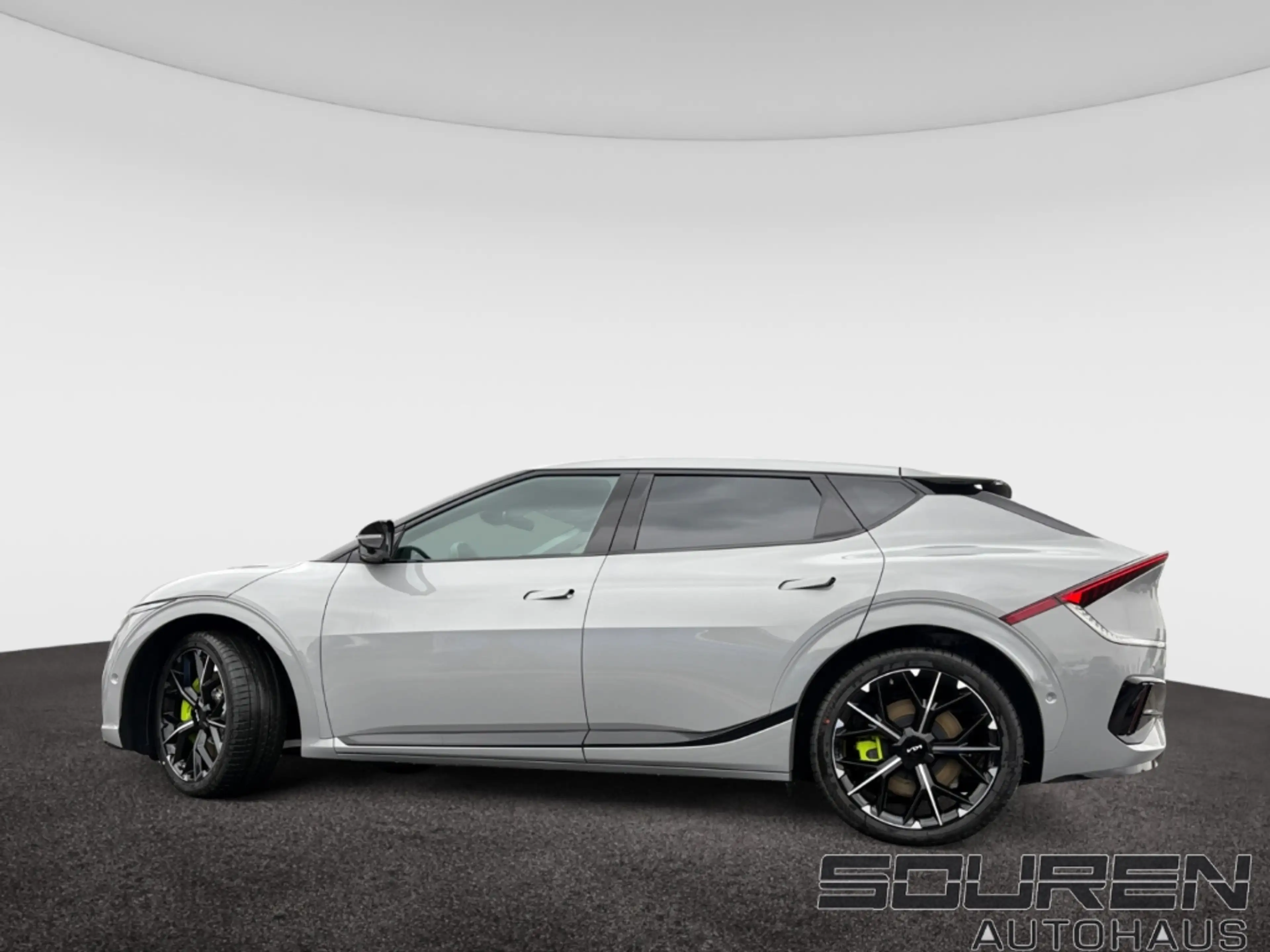 Kia EV6 PE GT Neues Modell 609 PS Privat November verfügba — photo 2