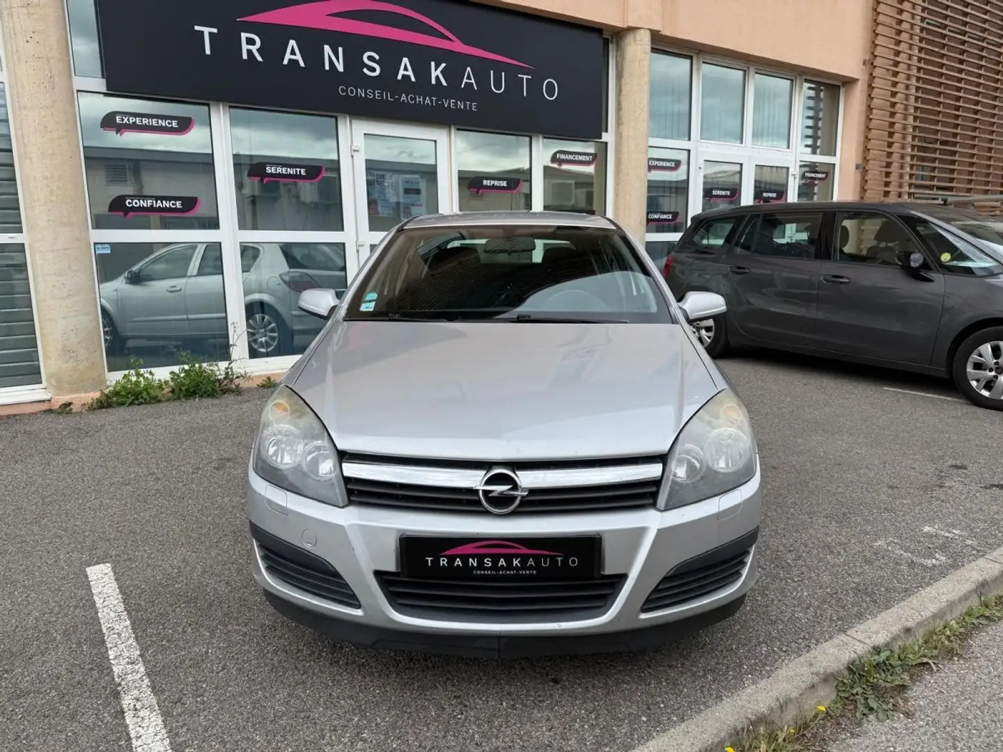 Opel Astra 1.7 CDTI - 100 Cosmo Gris - 2