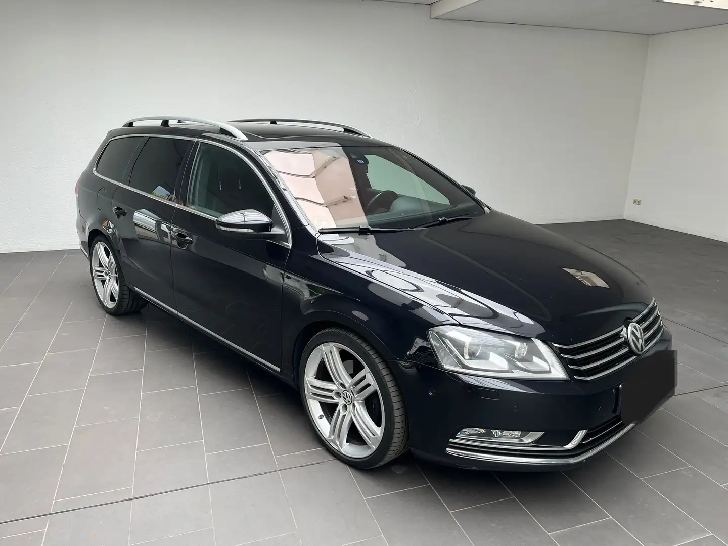 Volkswagen Passat Variant Passat Variant Diesel 2.0TDI 4Motion DSG Exclusive Чорний - 1