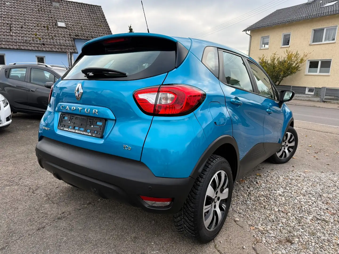 Renault Captur 1.2 TCe Limited Automatic ! Finanz./Garan Blauw - 2