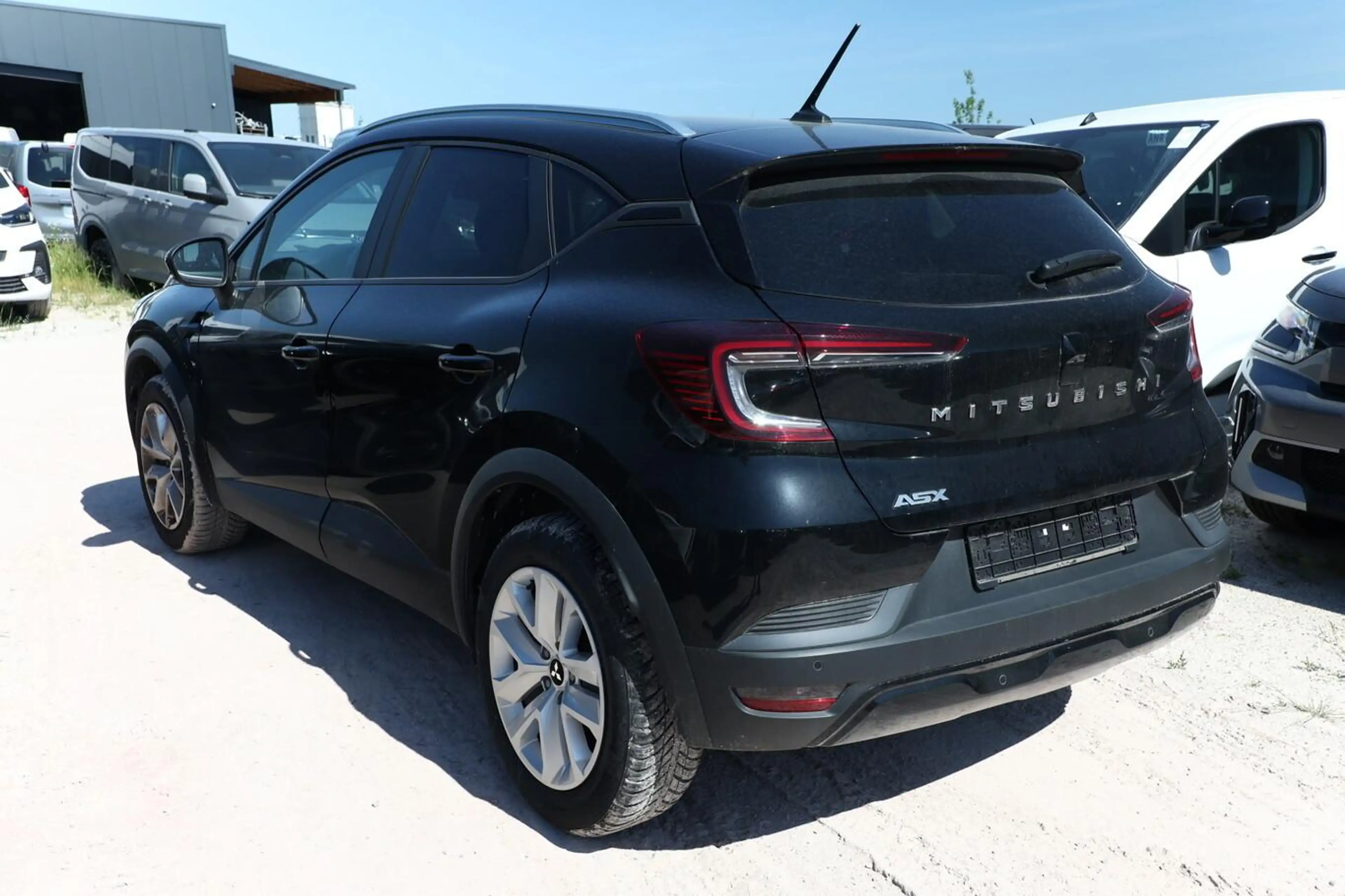 Mitsubishi ASX 1.0 Turbo 91 Plus Nav PDC Temp KeyLess DAB 67 k... — photo 4