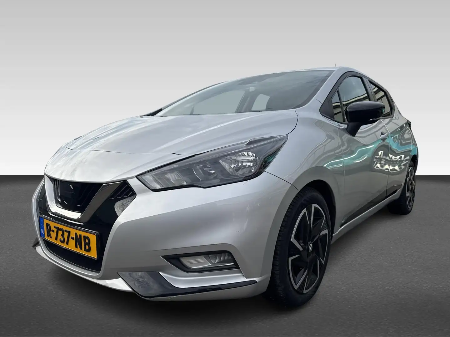Nissan Micra 1.0 IG-T 92pk N-Design Grijs - 1