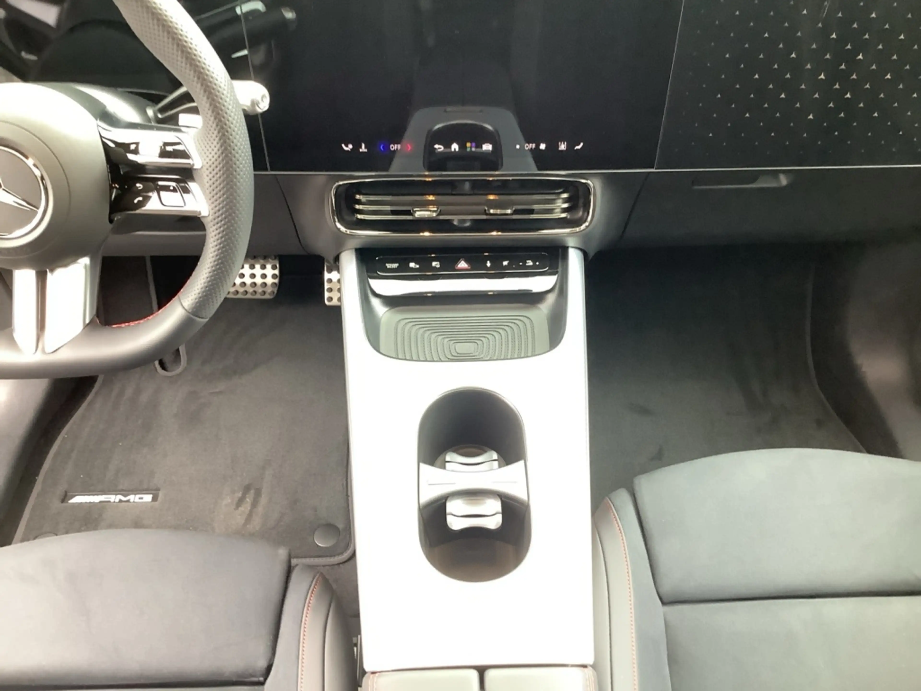 Mercedes-Benz GLB 250 + EQ Technologie +AMGLINE+19"AMGLMR+LED+ — photo 8