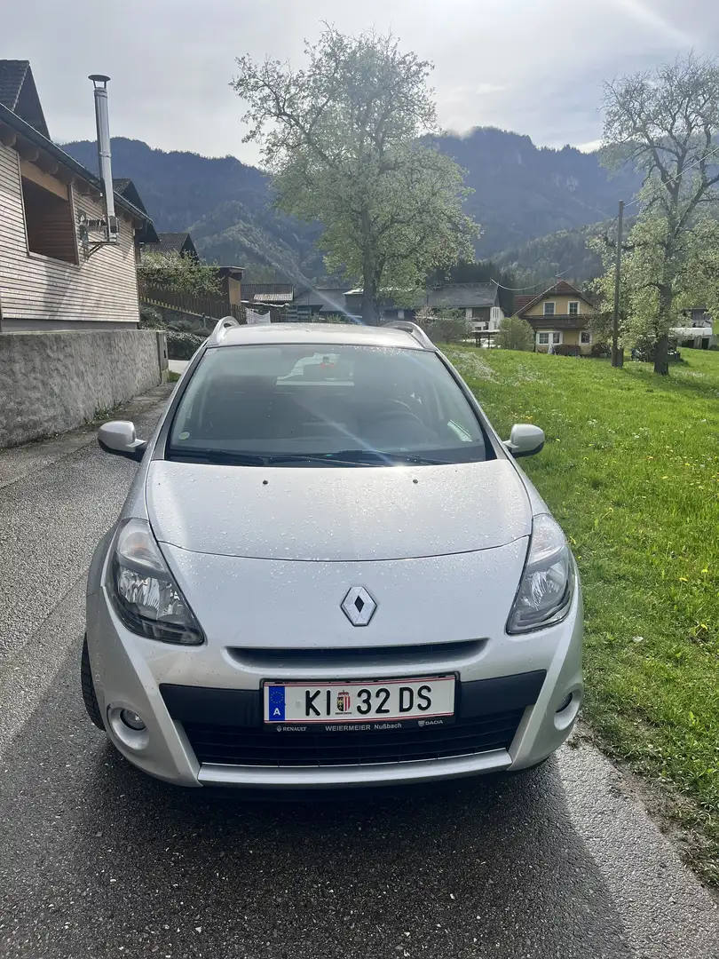 Renault Clio Grandtour TomTom Edition 1,2 16V Grau - 2