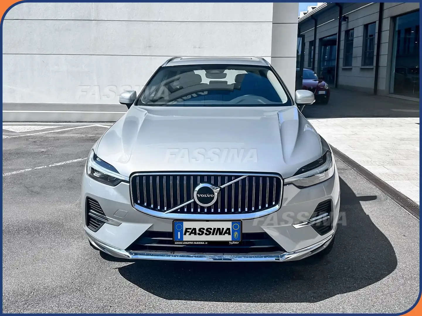 Volvo XC60 T6 Recharge Plug-in Hybrid AWD Inscription Expres Grigio - 2