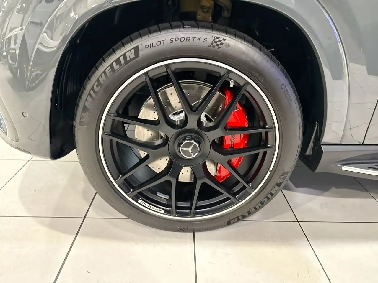 Mercedes-Benz GLE снимка Mercedes-Benz GLE