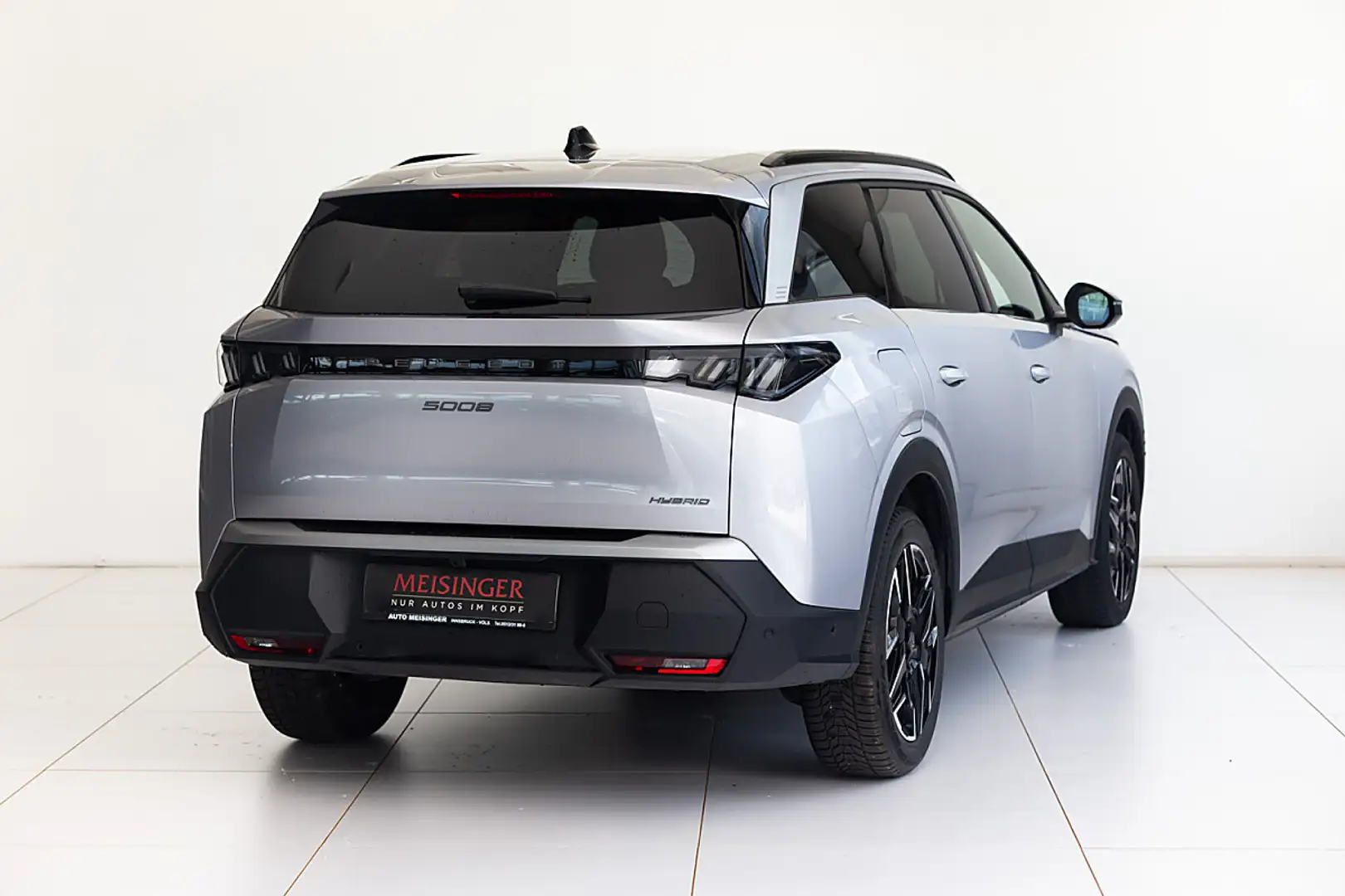 Peugeot 5008 1.2 Hybrid 136 Allure Silber - 2