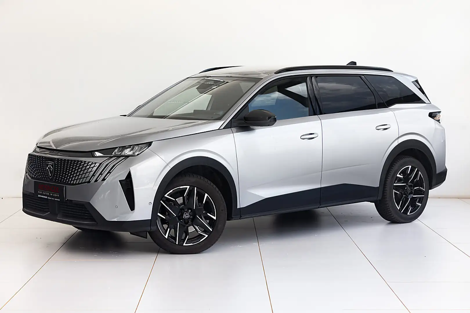 Peugeot 5008 1.2 Hybrid 136 Allure Silber - 1