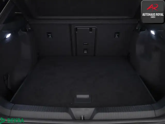 Volkswagen Id.4 view 13