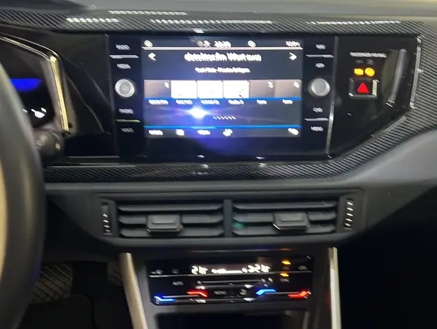 Volkswagen Taigo view 8