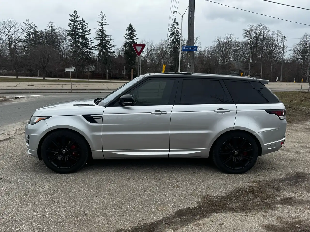 Land Rover Range Rover Sport снимка Land Rover Range Rover Sport