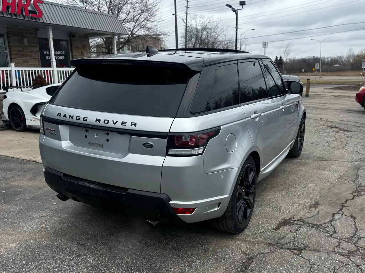 Land Rover Range Rover Sport снимка Land Rover Range Rover Sport
