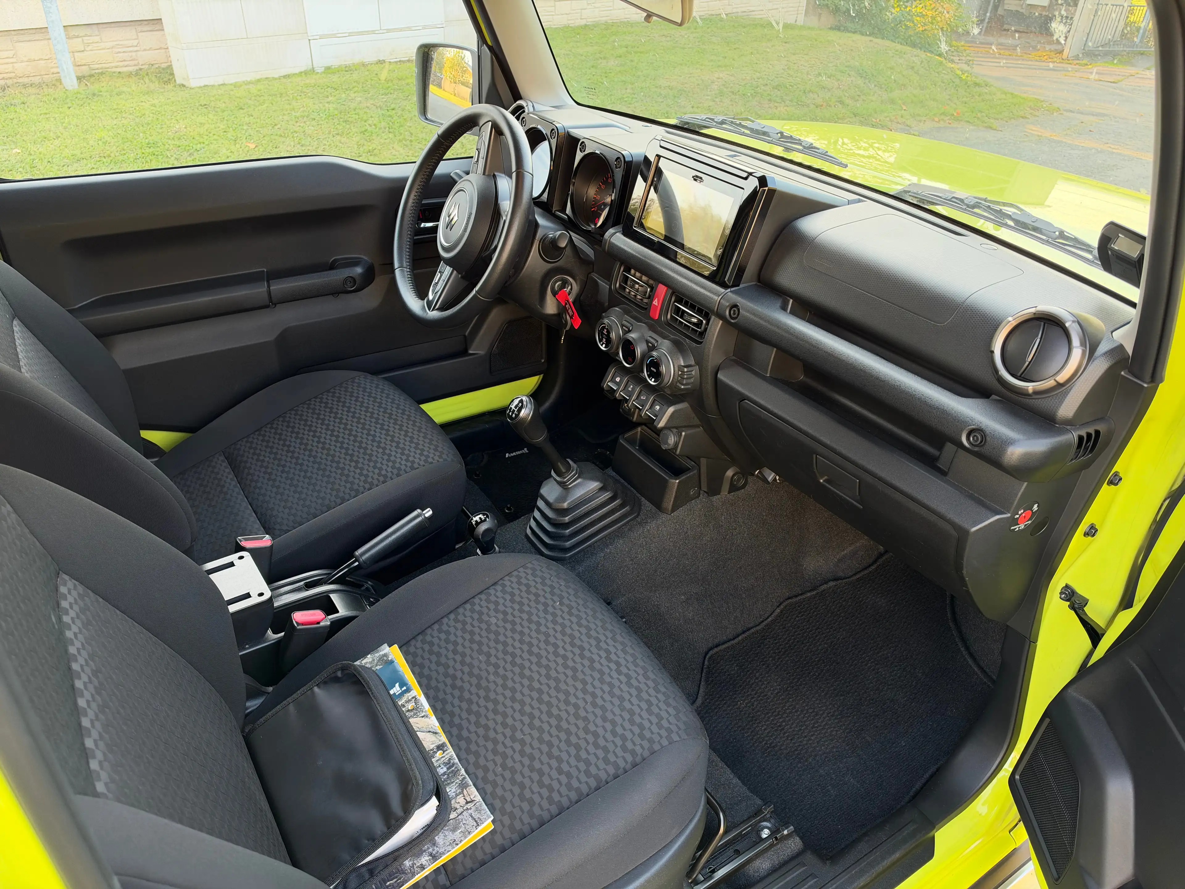 Suzuki Jimny Jimny 1.5 ALLGRIP Comfort+ LED AHK Plus 4x4 Allrad GJ — photo 6