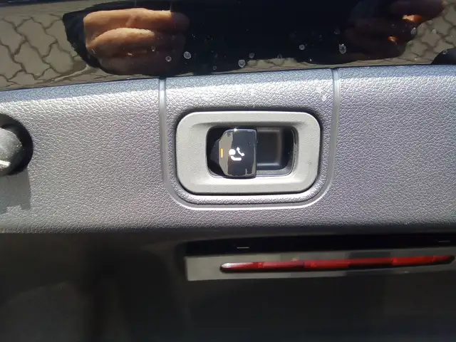 Mercedes-Benz E 300 de AMG Ö-Edition Anhängevorr. Ansicht 19