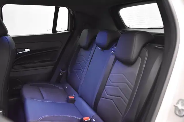 Jeep Avenger view 13