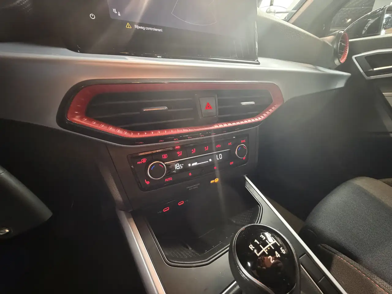 SEAT Arona 1.0 TSI Style NAVIGATIE, миниатюра 24