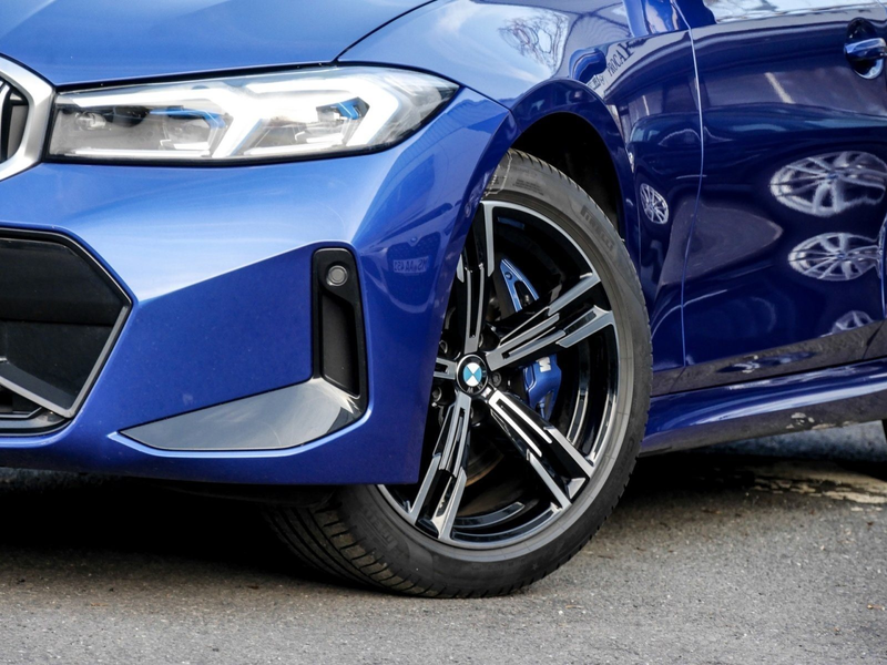 BMW 330 d M SPORT+AHK+H/K+DA+ACC+ADAP LED — photo 5