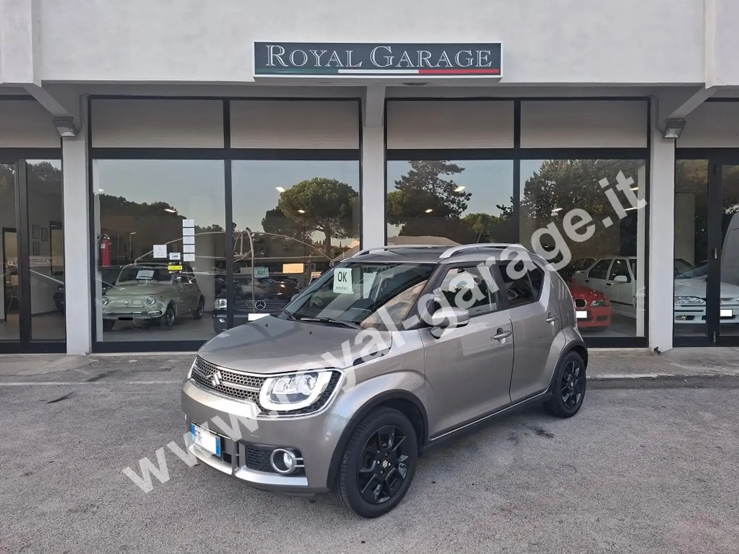 Suzuki Ignis 1.2 Hybrid Top 2WD (FULL LED - NAVI) NEOPATENTATI Gris - 1