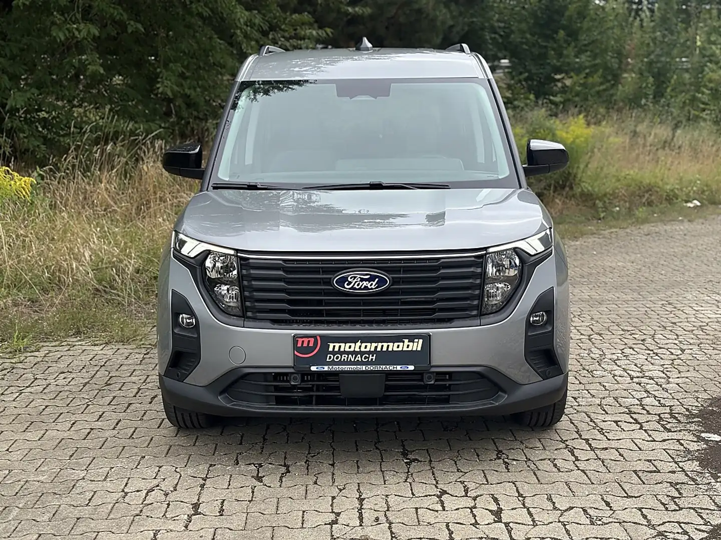 Ford Tourneo Courier 1,0 EcoBoost Titanium Aut. Silber - 2