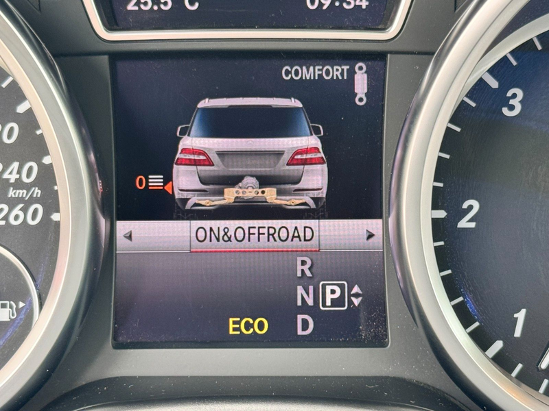 Mercedes-Benz ML 350 *AMG*AHK*DISTR+*NAVI*LED*360°*PDC*MASSAGE* — photo 20