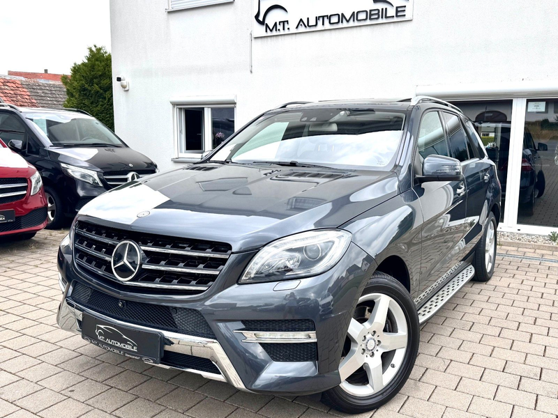 Mercedes-Benz ML 350 *AMG*AHK*DISTR+*NAVI*LED*360°*PDC*MASSAGE*