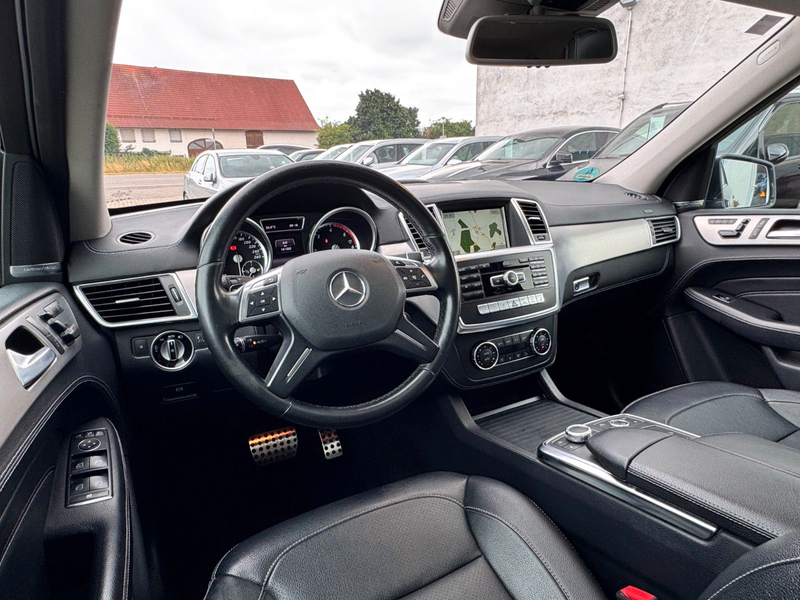 Mercedes-Benz ML 350 *AMG*AHK*DISTR+*NAVI*LED*360°*PDC*MASSAGE* — photo 10