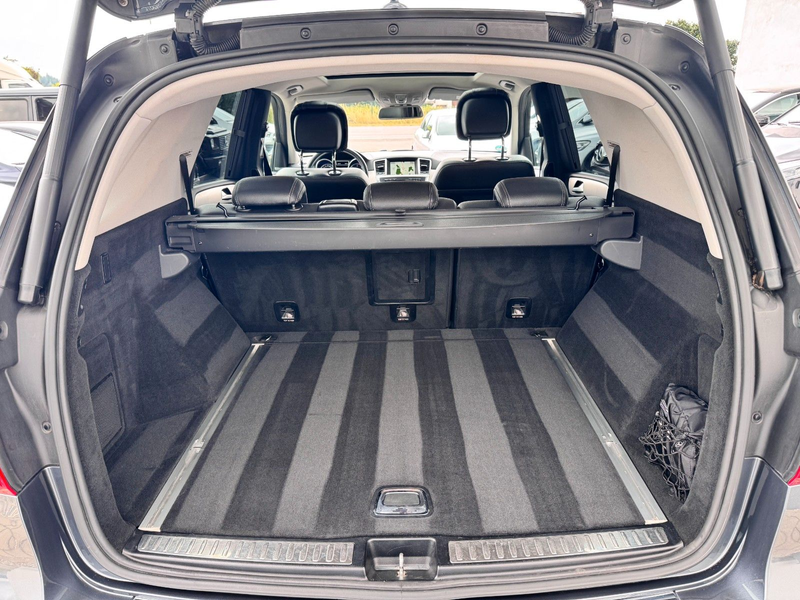 Mercedes-Benz ML 350 *AMG*AHK*DISTR+*NAVI*LED*360°*PDC*MASSAGE* — photo 33