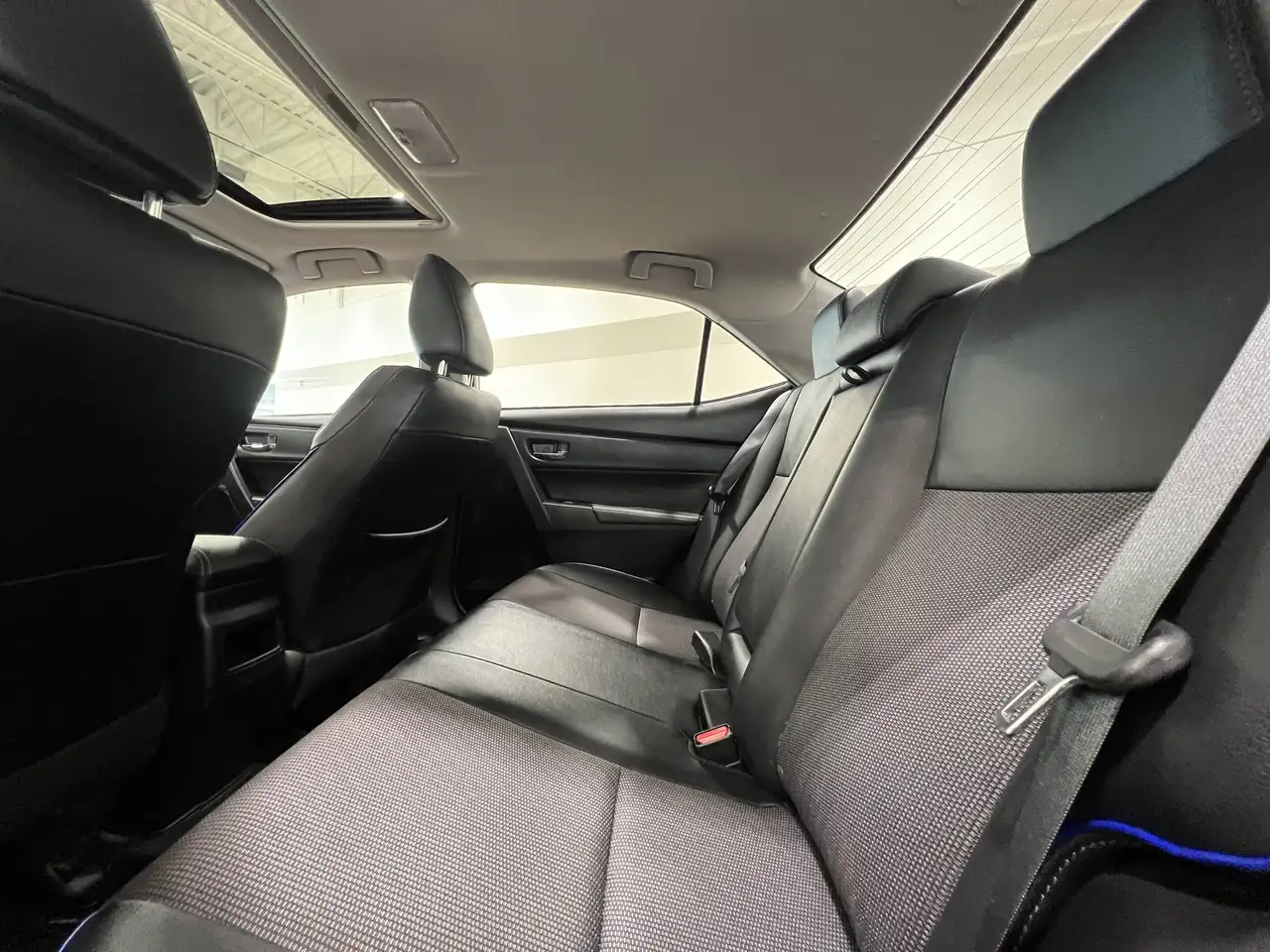 Toyota Corolla снимка Toyota Corolla