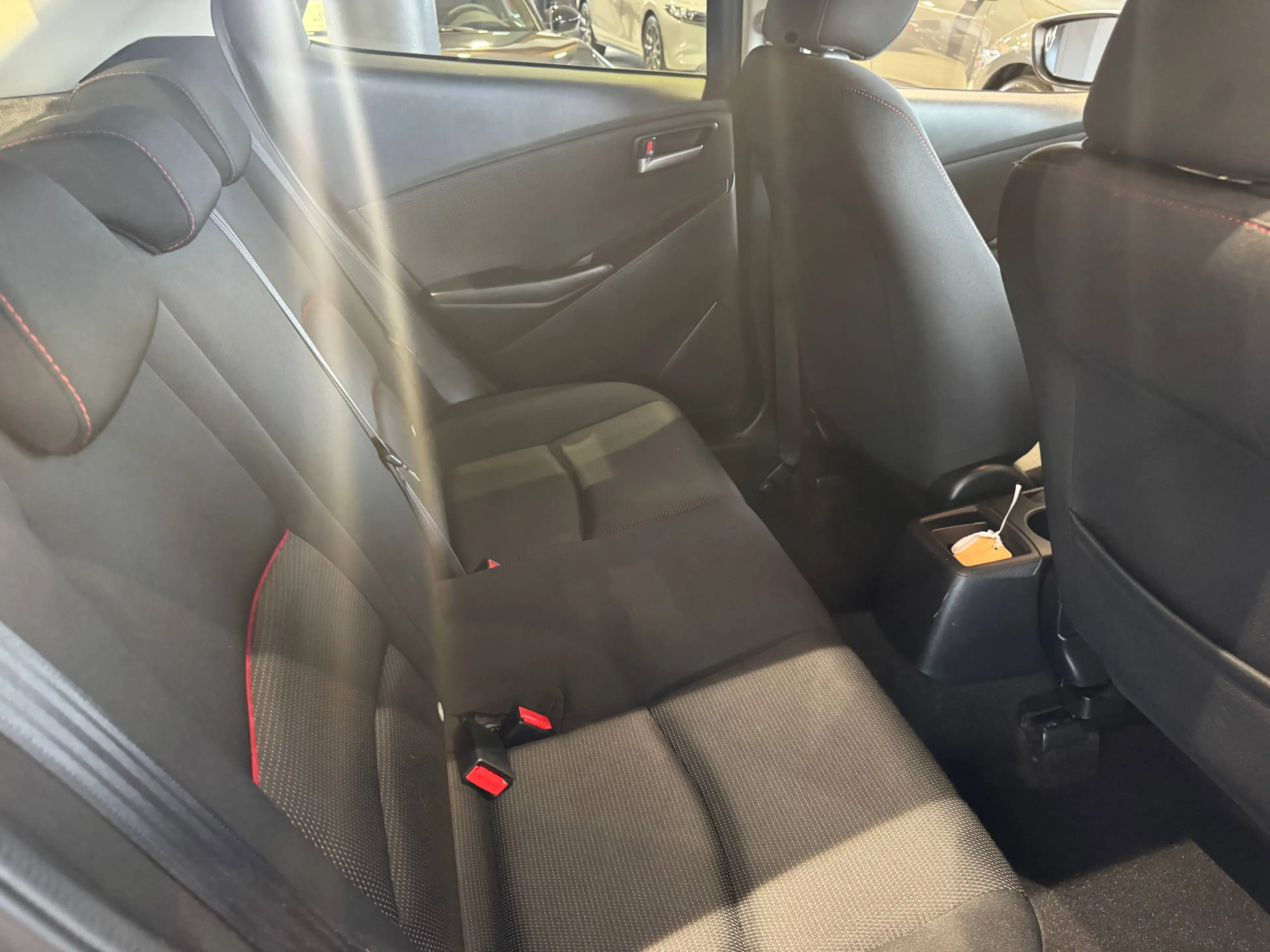 Mazda 2 2 1.5i Skyactiv-G Homura — photo 9