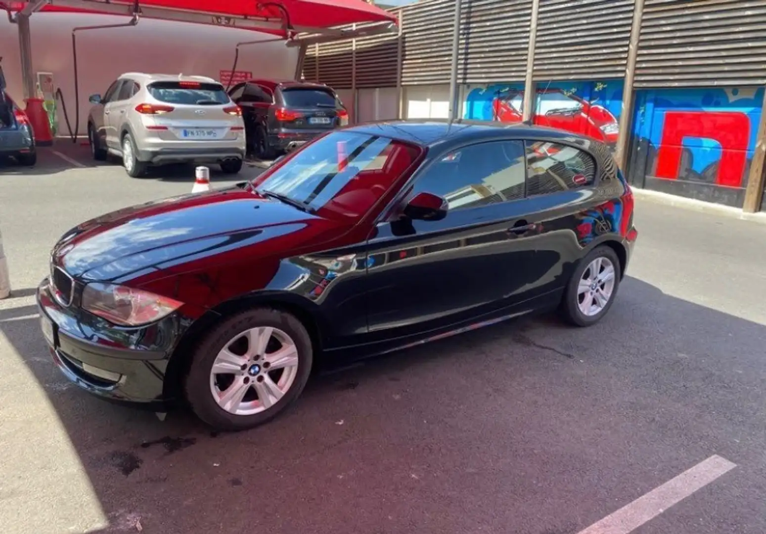 BMW 116 116i 122 ch Confort Noir - 1