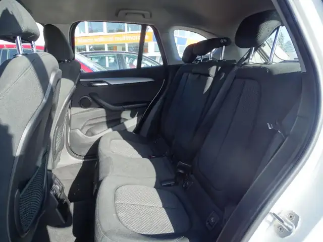BMW X1 view 5