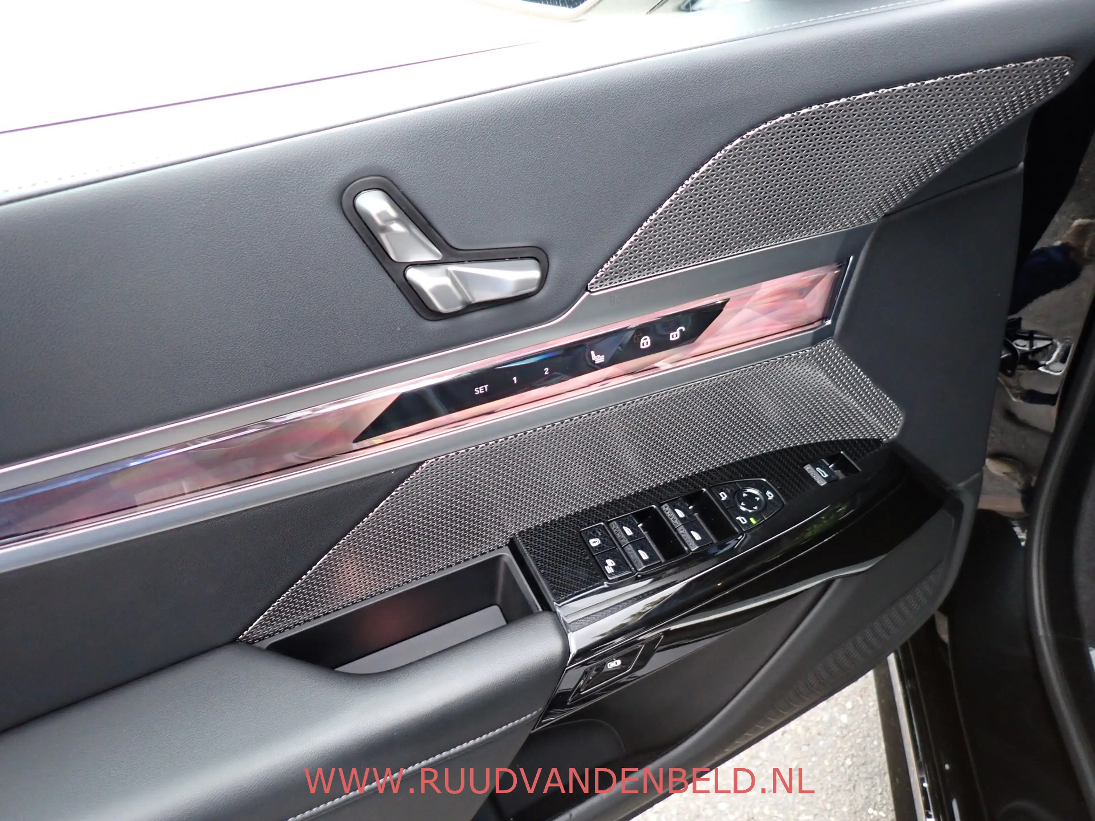 BMW i7 eDrive 106 kWh !! EX BTW 56.100 !! SOH 94% / HEAD- — photo 10