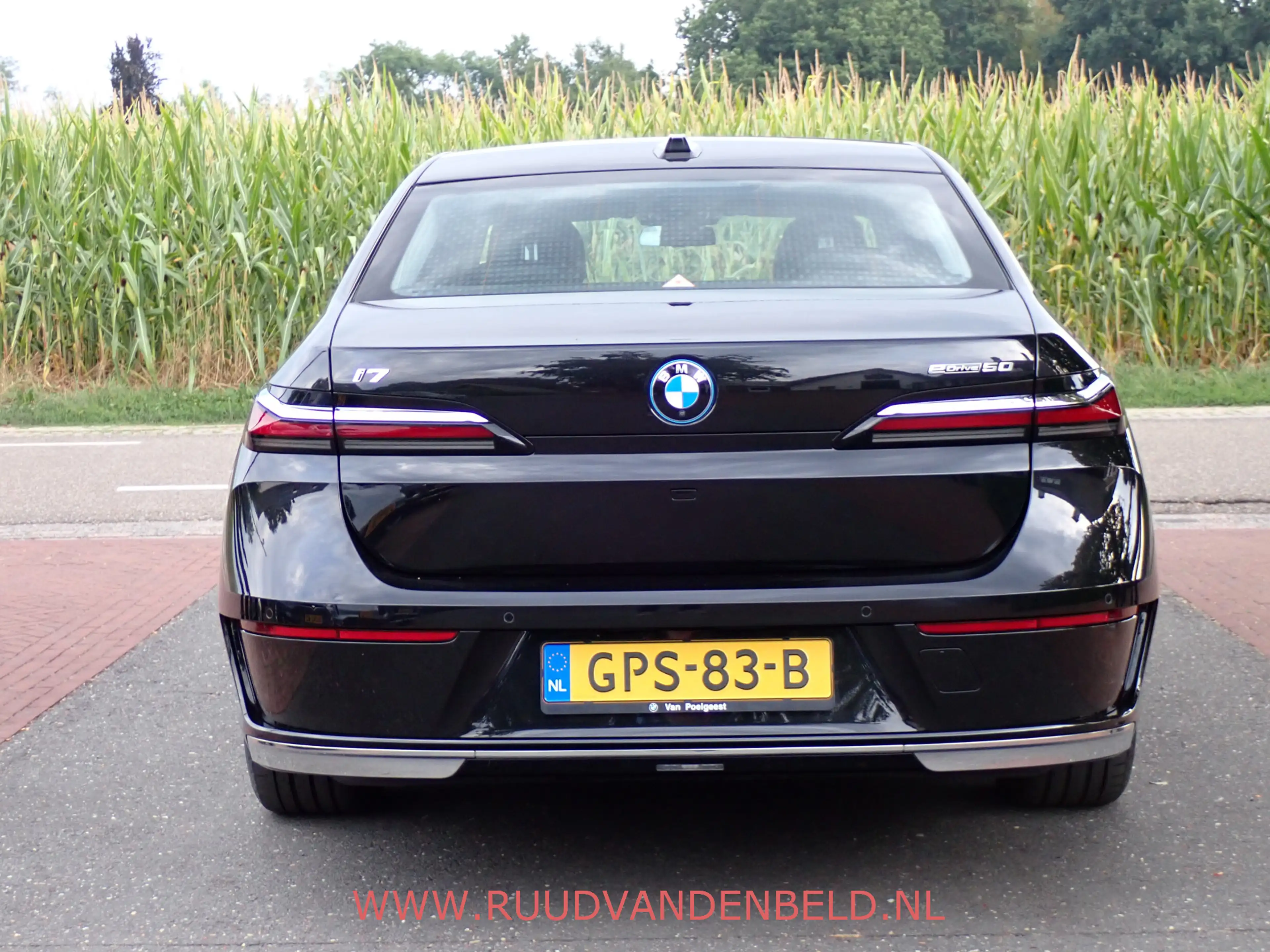 BMW i7 eDrive 106 kWh !! EX BTW 56.100 !! SOH 94% / HEAD- — photo 27