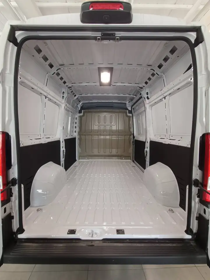 Peugeot Boxer 2026 — фото 14